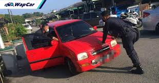 Check spelling or type a new query. Bengang Depan Rumah Asyik Jadi Port Parkir Polis Dipanggil Jiran Dapat Saman Wapcar