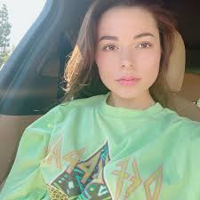 See more ideas about miranda cosgrove, miranda cosgrove icarly, miranda. 587 7k Likes 4 238 Comments Miranda Cosgrove Mirandacosgrove On Instagram Miranda Cosgrove Miranda Miranda Cosgrove Now