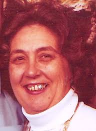 Merle Burrows's Instagram, Twitter & Facebook