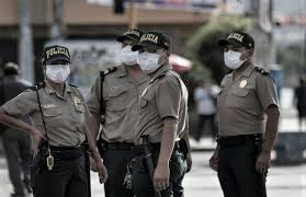 Se encuentran disponibles 150,640 fotos, vectores e ilustraciones de stock libres de regalías sobre policias. Arequipa Confirman Primer Policia Fallecido Por Covid 19 De Este 2021
