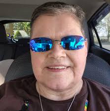 A man saved a mountain lion and raise it with love 🥰 #lions #mountainlion  #animalovers #animalworld #rescueanimals #animalsofinstagram #loveanimals  #animallover #animals #fypシ゚