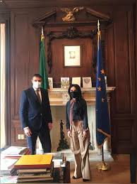 Avviso per indagine di mercato sorveglianza 2021 e allegati. Francesca Alderisi Fi Incontra A New York Il Nuovo Console Generale D Italia Fabrizio Di Michele Il Marco Polo