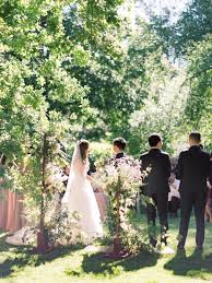 A Sweet Relaxed Garden Wedding In The Southern Highlands New South Wales Real Weddings Wedding Garden Wedding Real Weddings