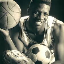 Upper school students and faculty welcomed Mike Mitchell '01, Anne Arundel  Police detective, and Daniel Ferber '15, UMMC Shock Trauma registered  nurse, to campus as part of a series of alumni speakers