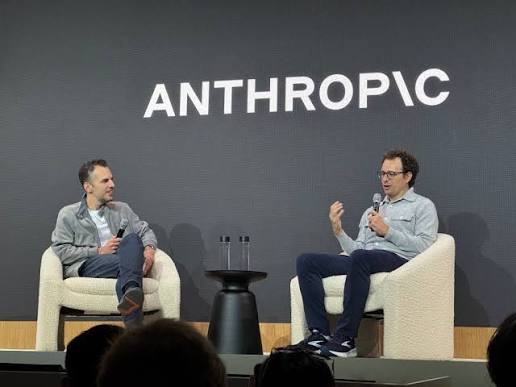 Moonshot từng bị Anthropic cáo buộc khai thác Claude