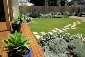 His name is now associated with the style we now know as midcentury modern. Garden Design Ideas Get Inspired By Photos Of Gardens From Australian Designers Trade Professionals Australia Hipages Com Au