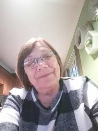 Hiya, please could someone recommend some parks with shades & river near or  around Greenwich (ideally 20mins drive max)! I've been keeping my furbaby  indoors for as much as possible due to