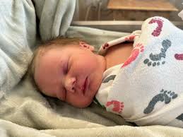 Please spare a thought for Holly, She had some aches and pains yeasterday  afternoon and contacted myself to ask when i would be home. I said within a  hour, anyways i arrive