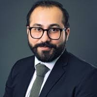 Leslie Favela's Instagram, Twitter & Facebook