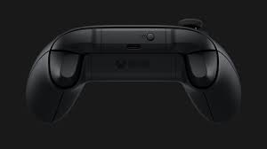 Xbox Series X Controller Has A New D Pad And Should Be Easier To Hold Ign Xbox One Controller Xbox Controller Xbox