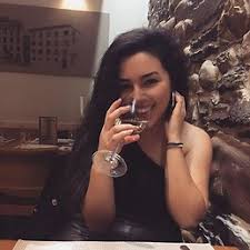 Listen to laura prieto | soundcloud is an audio platform that lets you listen to what you love and share the sounds you create. Laura Prieto Alvarez Erasmusu Com