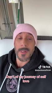 Proud of you and of the person you are. Good bless you always 🖤 I LOVE YOU  FOR EVER