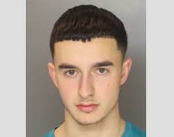 Suspect pointed gun at two people after argument at local Sheetz: police