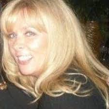 Kim Vitale's Instagram, Twitter & Facebook