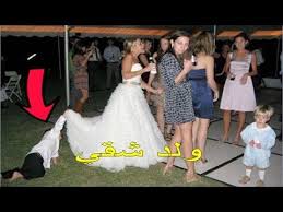 اغرب 10 صور فاضحة التقطت في حفلات الزفاف Funny Wedding Pictures Funny Wedding Photos Awkward Wedding Photos