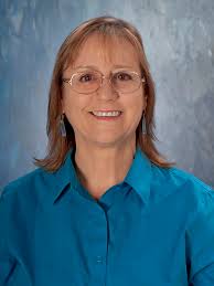 Kim Zuber's Instagram, Twitter & Facebook