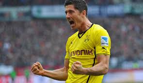 However, lewandowski ended the tie as a contest, after bayern capitalised on a rare mistake in the dortmund defence. Lewandowski Vor Dem Spiel Beim Fc Bayern