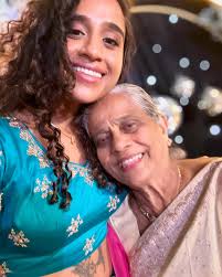 Dinushi R Perera (@dinushii) • Instagram photos and videos