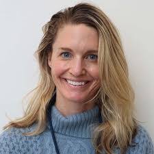 Alice Currie's Instagram, Twitter & Facebook