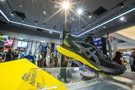 Shop asics shoes 2021 online @ zalora malaysia & brunei. Asics Officially Debuts Its Biggest Store In Malaysia Running Malaysia