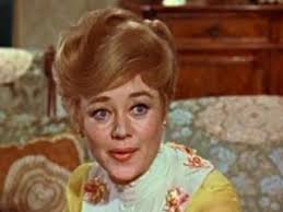 Best known for her light comedy roles and often playful flirtation, glynis was born in south africa while her parents were on tour there (her mother was a concert pianist) but was always proud of her welsh roots and took delight in playing the female lead (opposite richard burton). Winifred Banks Disney Wiki Fandom