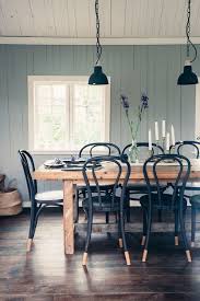 A Lovely Swedish Country Cottage Garden Style Files Com Trendy Dining Room Scandinavian Dining Room Farmhouse Dining Room