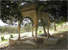 Acheter une forêt, vendre une forêt : Tunisie Cote Terre Ain Garci Pres D Enfidha Le Petit Temple De La Source D Eau Minerale Naturellement Gazeuse Et Exploitee Depuis 1900 Tunesien