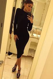 Pin By Mone Walker On Fashion Is My Life Zendaya Outfits Zendaya Style Fashion