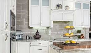 Nova cabinet features solid drift oak, it has 2 niches and a wine shelf. Option Reno Deco Option Reno Deco Salle D Exposition Et Centre De Liquidation A Laval Qc