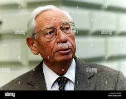 20 10 1958 hi-res stock photography and images