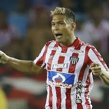 Hizo su debut profesional en la segunda división colombiana en el barranquilla f. La Furia De Teo Gutierrez Gol Anulado Y Tarjeta Roja Por Un Cabezazo A Un Rival