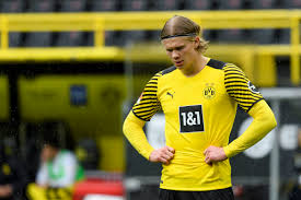 May 28, 2021 · erling haaland has vowed to respect borussia dortmund's wishes when it comes to any decision on his future, with the norwegian frontman not about to push for a move in the summer transfer window. Transfer Rumor Roman Abramovich To Spend All The Money On Earth For Erling Haaland Fear The Wall