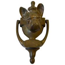 It is a high quality door knocker and i would highly recommend it to anyone looking for a unique door knocker. Vintage French Bulldog Door Knocker In Bronze 1950s At 1stdibs