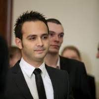 Manualul de optoelectronică se adresează studenţilor facultăţilor de electronică şi telecomunicaţii, inginerilor din. Tiberiu Voiculescu Romania Profil Profesional Linkedin