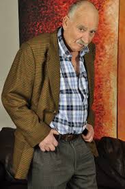 Older4me on X: if you want so see more of Verdi raise your hand! 🖐️  t.coYKWV7Qciqu  X