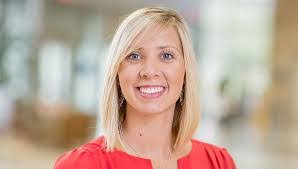 Leslie Mccrary's Instagram, Twitter & Facebook