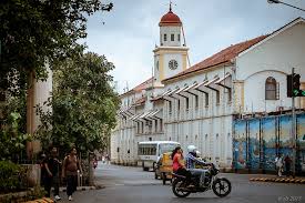 Mint Chowk, Fort Precinct