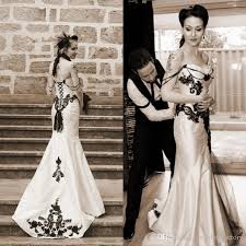 Black and white wedding dresses with sleeves. Vintage Classic Gothic Wedding Dress Black And White Wedding Dresses Sweetheart Sleeveless Lace Appliques Corset Bridal Gowns With Beading From Weddingfactory 148 75 Dhgate Com