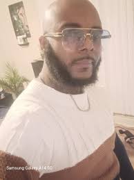 Any single Jewish men in their 30s in Wisconsin?! DM me