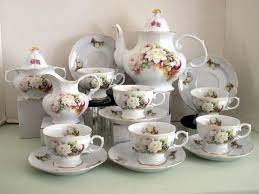 15 Piece White Rose Spray Porcelain Tea Set Roses And Teacups In 2021 Porcelain Tea Set Toy Tea Set Mini Tea Set