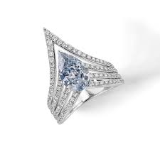 The maison is recognised for its diamond expertise and unique craftsmanship expressed through modern jewelry designs and exceptional high jewelry creations. 39 Messika Ideas Diamond Jewelry Jewelry Diamond