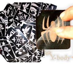 Der wasserdichte effekt ist hervorragend und hält ca. Wunderschone Glitzertattoos Kostenloser Versand