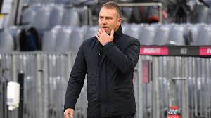 Bayern münih'te teknik direktör olarak şu ana kadar 80 maça çıkan flick, 66 galibiyet, 7 beraberlik ve 7 yenilgi aldı. Rumours Rife That Bayern Munich Manager Hansi Flick Is Set To Walk Out Of Club In The Summer After Karl Heinz Rummenigge S Step Down Firstsportz