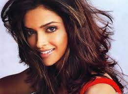 See the top curtain hairstyles and learn how to get them. 10 Feather Cut Hairstyles That Indian Celebs Rocked Feather Cut Hairstyles That Will Suit Indian Women Bling Sparkle
