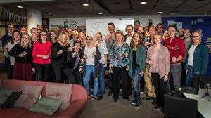 De menar att svt kulturs uppdrag hotas av den nu rådande personalpolitiken där en stor. Kontakta Garna Oss Pa Svt Sport Svt Sport