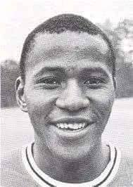 REPOST FROM DR. Alan Freeze (Kaizer Chiefs Legend) The Last Game:  Navigating Football's Fleeting Reality In 1993, I too had to face the harsh  reality of stepping away from the game that