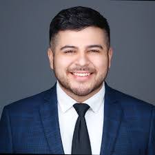 Eric Borja's Instagram, Twitter & Facebook