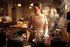 See more ideas about downton abbey, downton, dinner party. Lessons From Downton Abbey On How Not To Throw A Dinner Party Bon Appetit