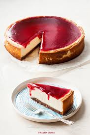 Coconut Cheesecake With Raspberry Sauce Desserts Sweet Recipes Food