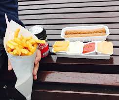 I passed by the new flagey place in august, and truthfully, as travellers commented earlier, it is a nice place. Frit Flagey Ixelles Restaurant Bewertungen Fotos Tripadvisor